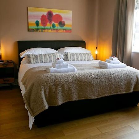 Wow I'M Living On The Beach. Luxury 4 Bed Sleeps 8 Pagham Ngoại thất bức ảnh
