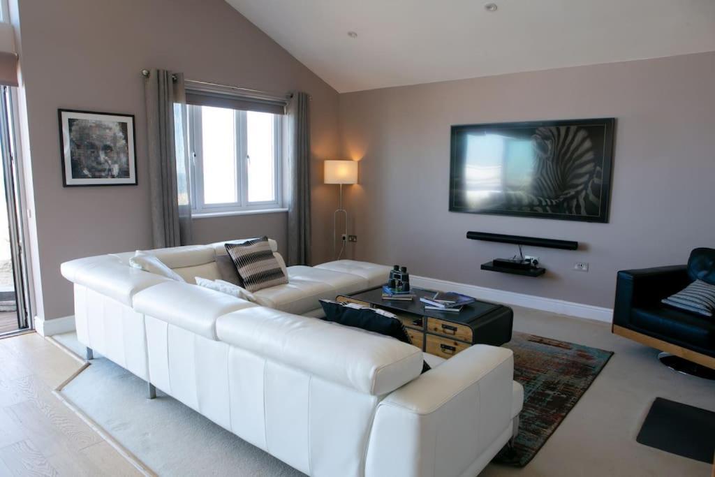 Wow I'M Living On The Beach. Luxury 4 Bed Sleeps 8 Pagham Ngoại thất bức ảnh